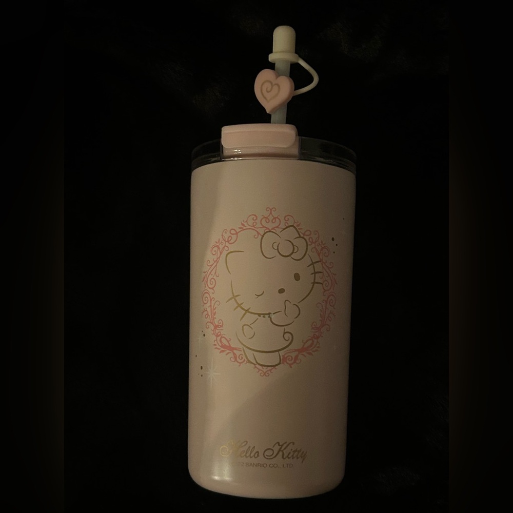 Hello kitty tumbler